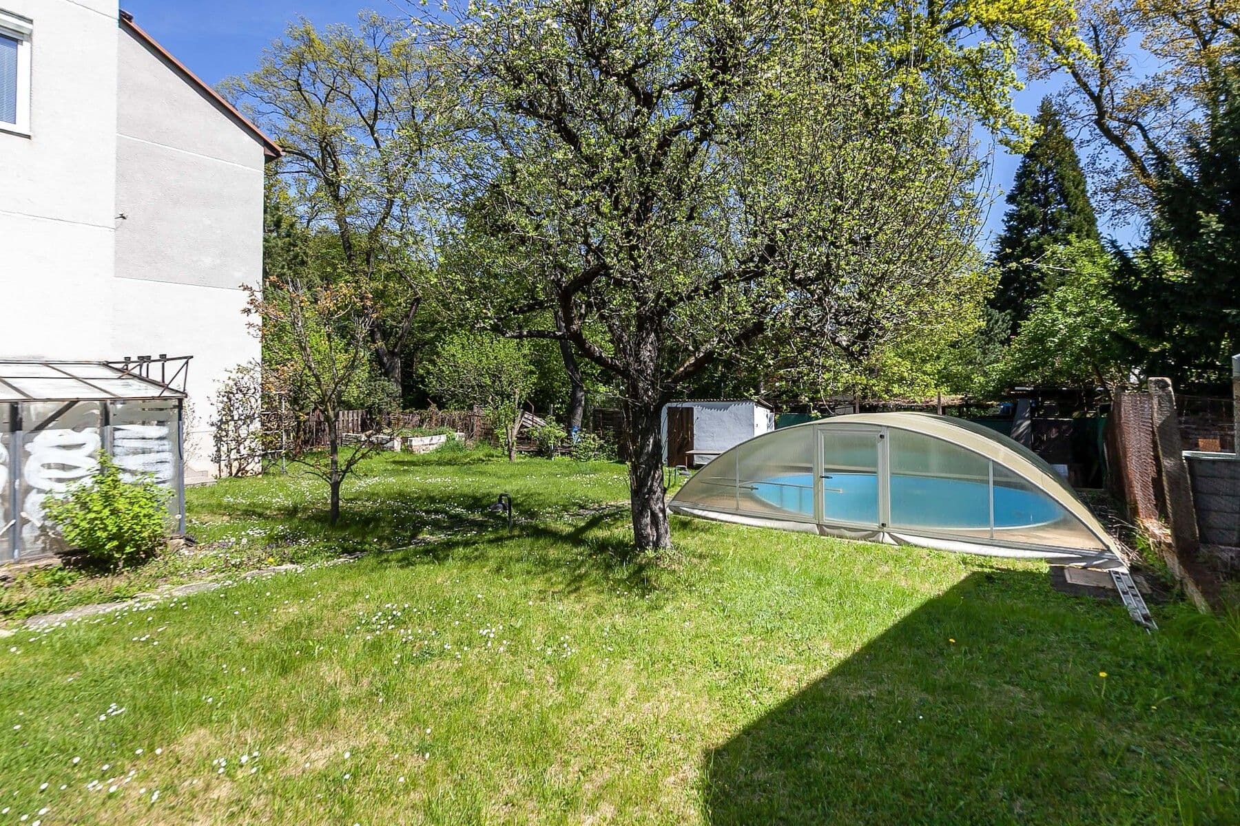 Prodej domu 252 m², pozemek 710 m², Olbrachtova, Černošice, Středočeský kraj Prodej domu 252 m², pozemek 710 m², Olbrachtova, Černošice, Středočeský kraj