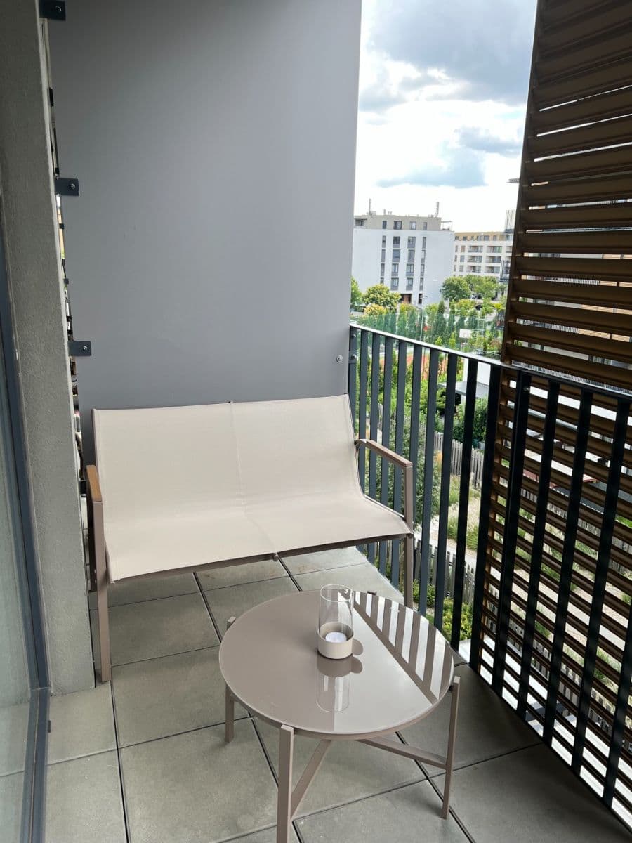 Pronájem bytu 2+1 57 m², Fialová, Petržalka, Bratislavský kraj Pronájem bytu 2+1 57 m², Fialová, Petržalka, Bratislavský kraj