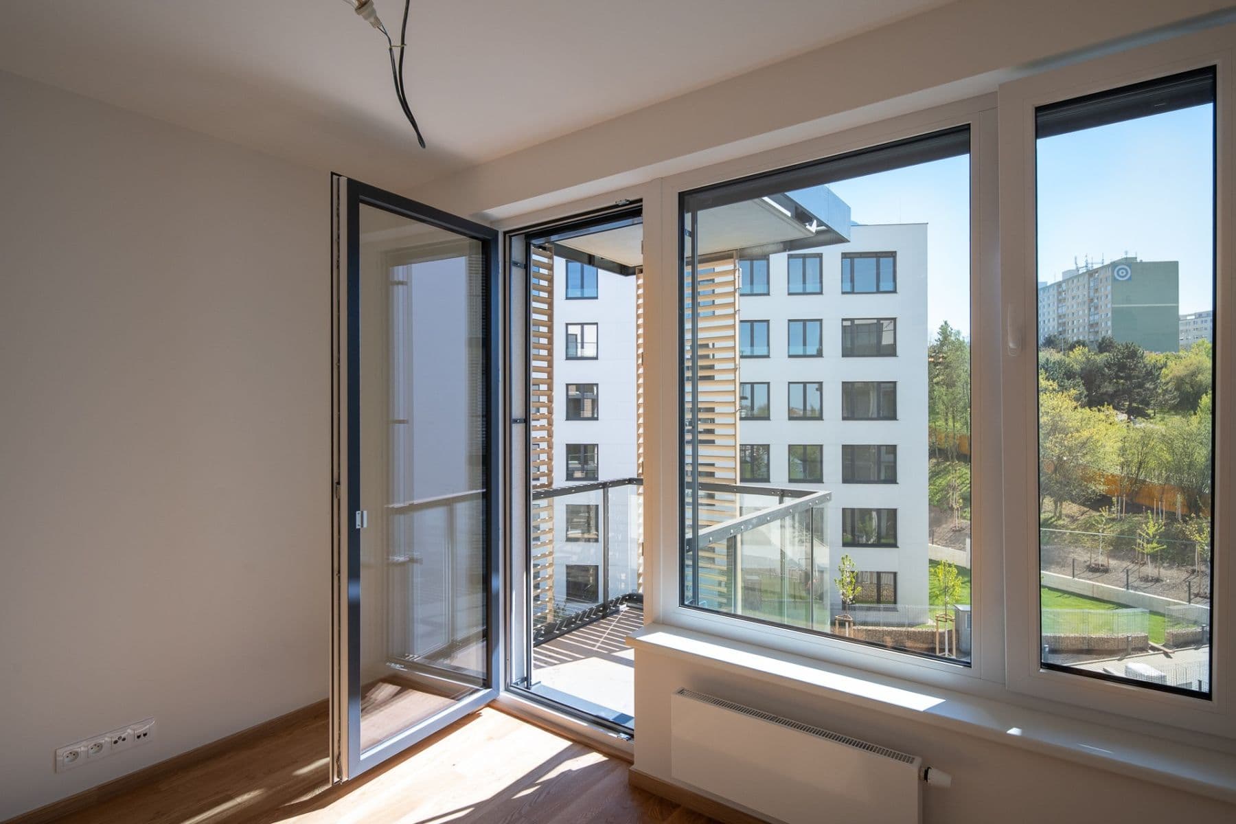 Pronájem bytu 1+kk 30 m², Komárkova, Praha, Praha Pronájem bytu 1+kk 30 m², Komárkova, Praha, Praha