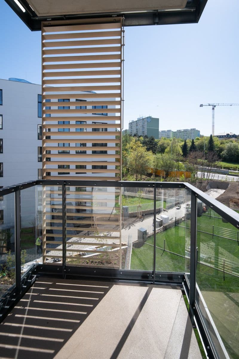 Pronájem bytu 1+kk 30 m², Komárkova, Praha, Praha Pronájem bytu 1+kk 30 m², Komárkova, Praha, Praha