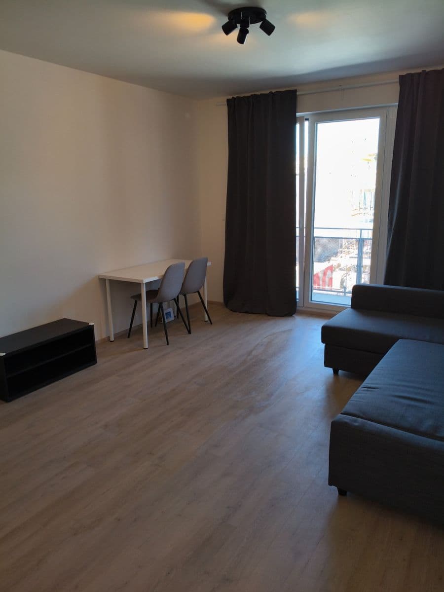 Pronájem bytu 1+kk 35 m², Bukačova, Praha, Praha Pronájem bytu 1+kk 35 m², Bukačova, Praha, Praha