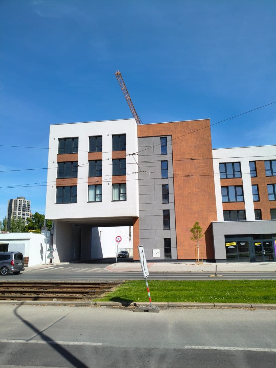 Pronájem bytu 1+kk 35 m², Bukačova, Praha, Praha Pronájem bytu 1+kk 35 m², Bukačova, Praha, Praha