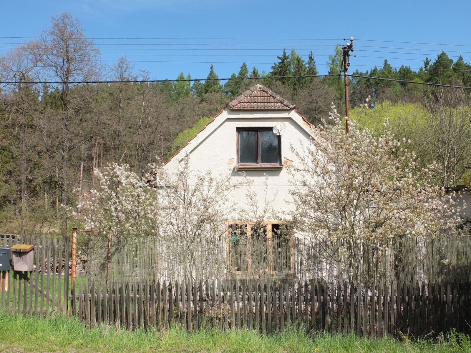 Prodej domu 99 m², pozemek 2.524 m², Vlašim, Středočeský kraj Prodej domu 99 m², pozemek 2.524 m², Vlašim, Středočeský kraj