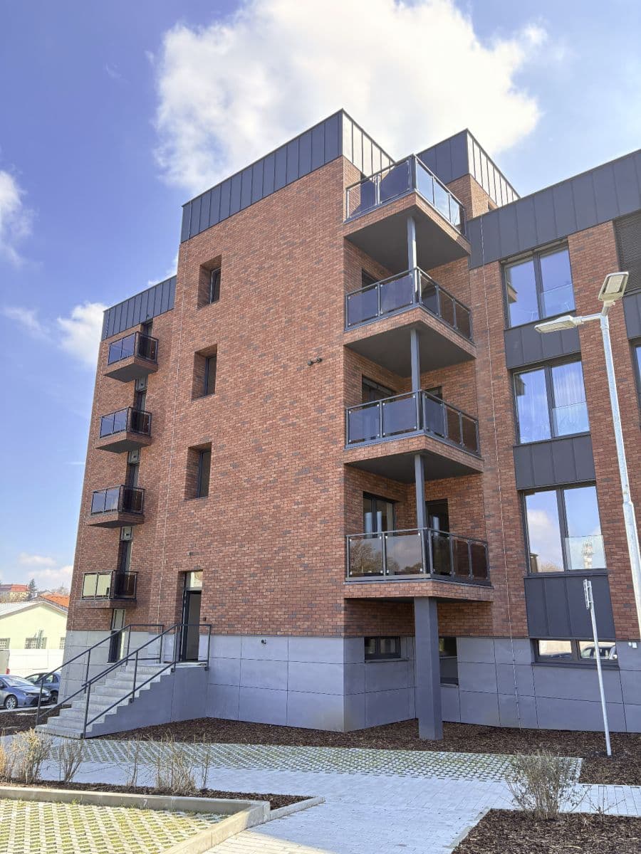 Pronájem bytu 2+kk 44 m², U Štěpánků, Hořovice, Středočeský kraj Pronájem bytu 2+kk 44 m², U Štěpánků, Hořovice, Středočeský kraj