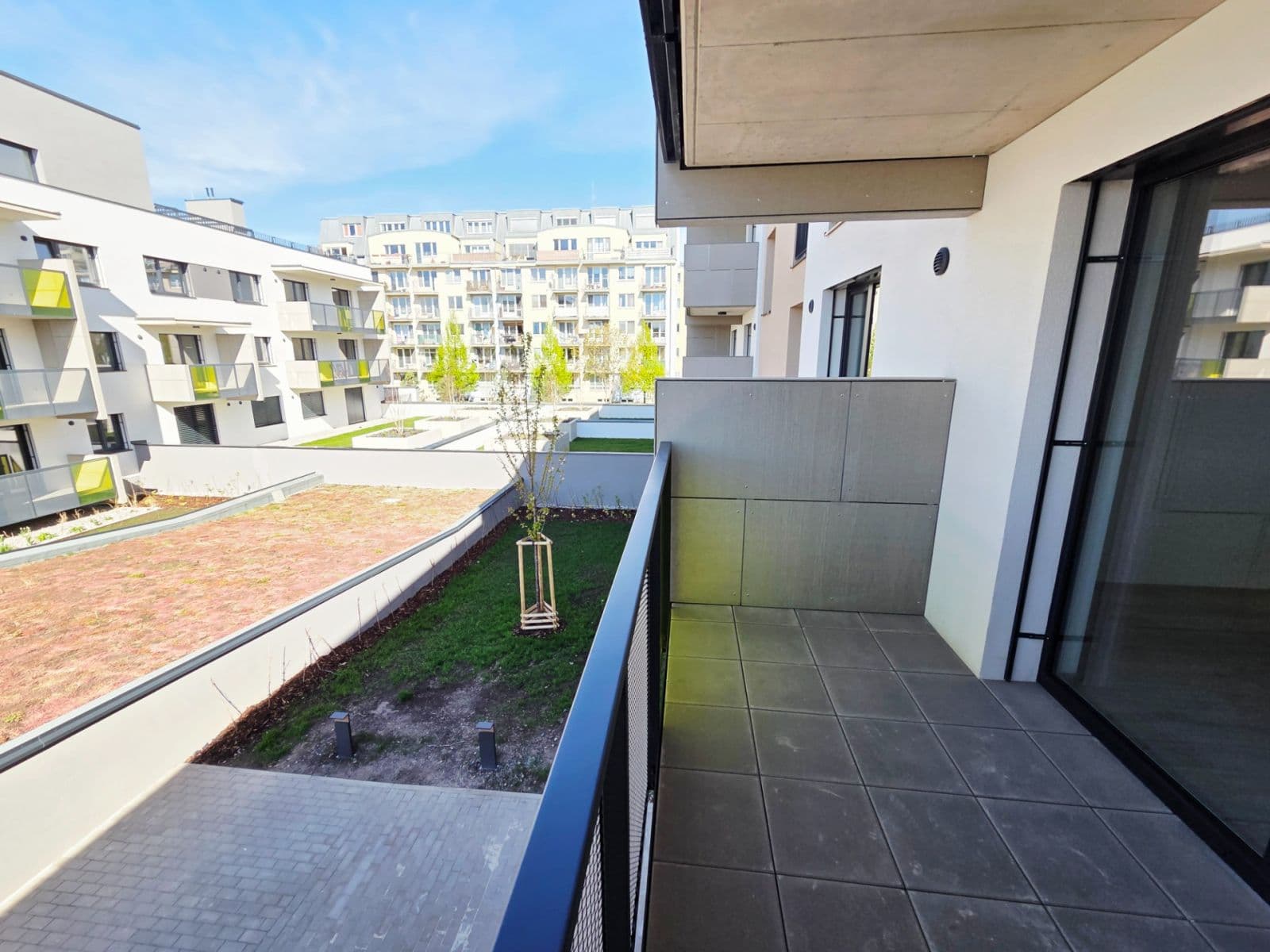 Pronájem bytu 2+kk 54 m², Nebřenická, Praha, Praha Pronájem bytu 2+kk 54 m², Nebřenická, Praha, Praha