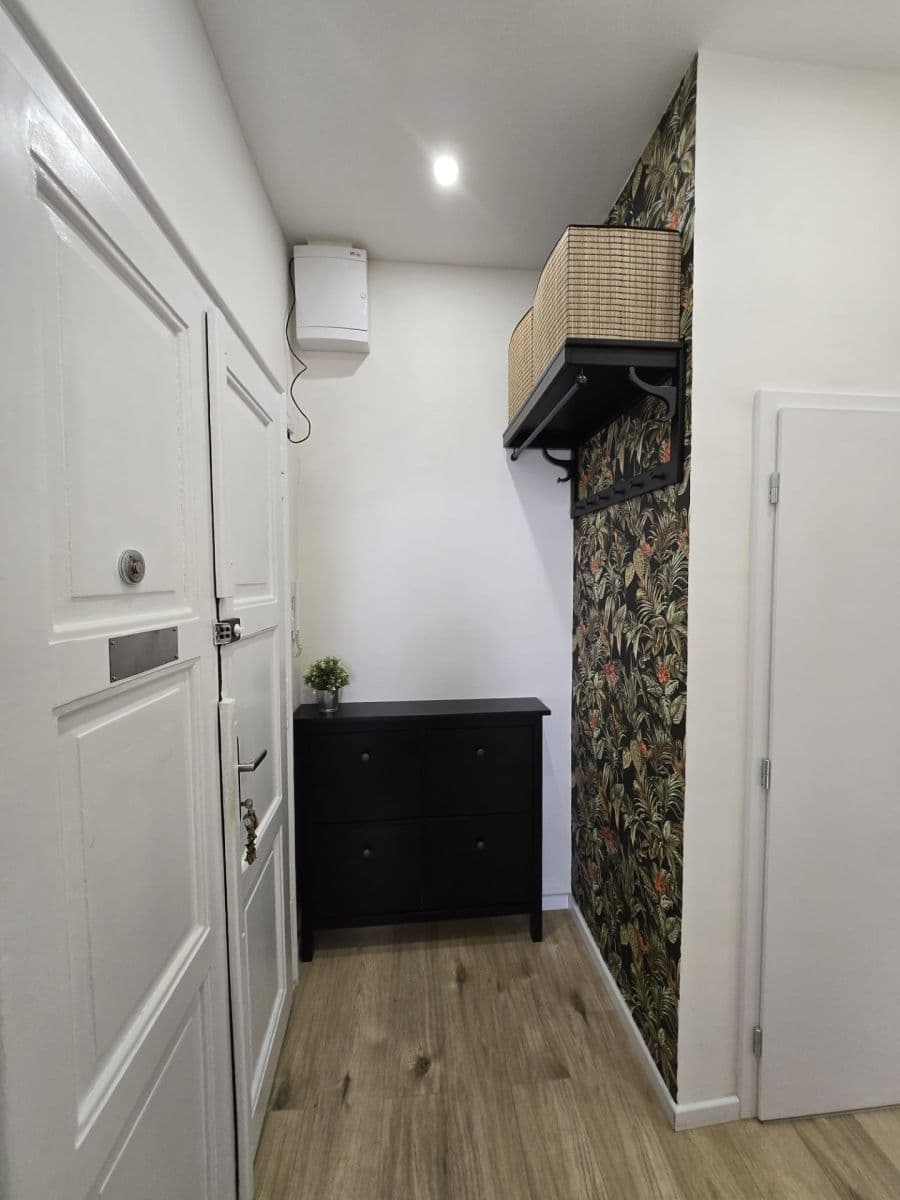 Pronájem bytu 2+kk 54 m², Pod Kotlaskou, Praha, Praha Pronájem bytu 2+kk 54 m², Pod Kotlaskou, Praha, Praha