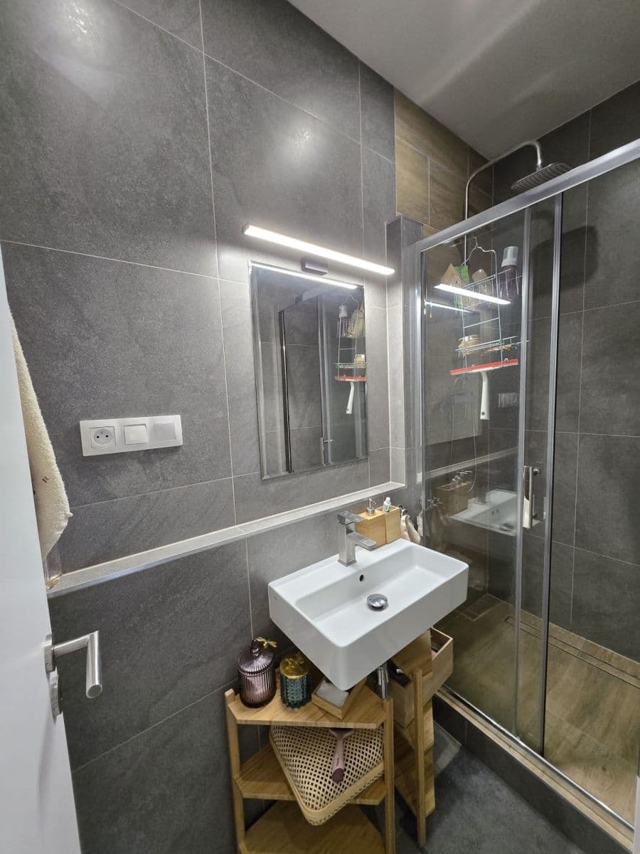 Pronájem bytu 2+kk 54 m², Pod Kotlaskou, Praha, Praha Pronájem bytu 2+kk 54 m², Pod Kotlaskou, Praha, Praha