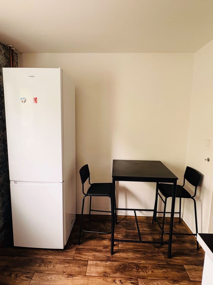Pronájem bytu 1+1 29 m², Míru, Kladno, Středočeský kraj Pronájem bytu 1+1 29 m², Míru, Kladno, Středočeský kraj