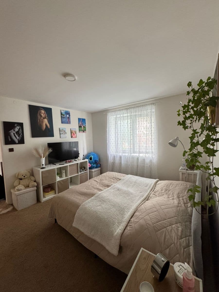 Pronájem bytu 1+1 29 m², Míru, Kladno, Středočeský kraj Pronájem bytu 1+1 29 m², Míru, Kladno, Středočeský kraj