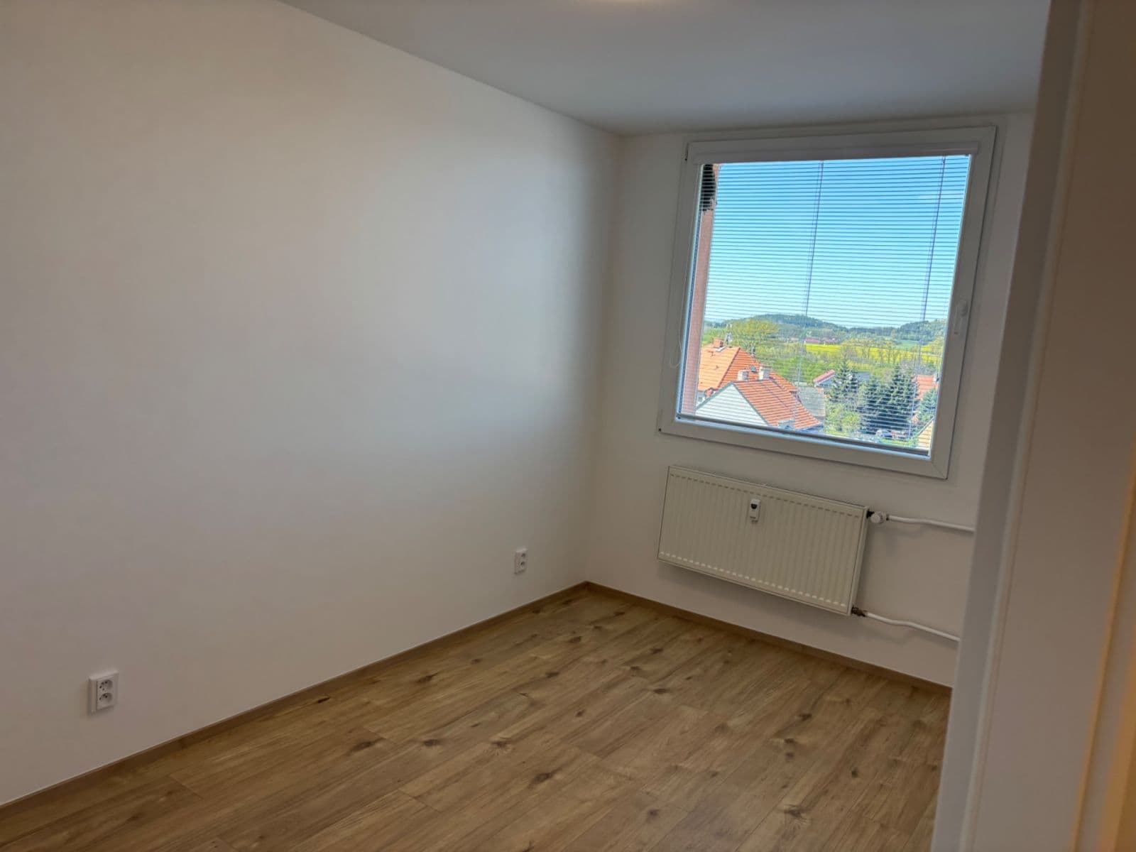 Pronájem bytu 3+kk 61 m², Rákosníkova, Neveklov, Středočeský kraj Pronájem bytu 3+kk 61 m², Rákosníkova, Neveklov, Středočeský kraj