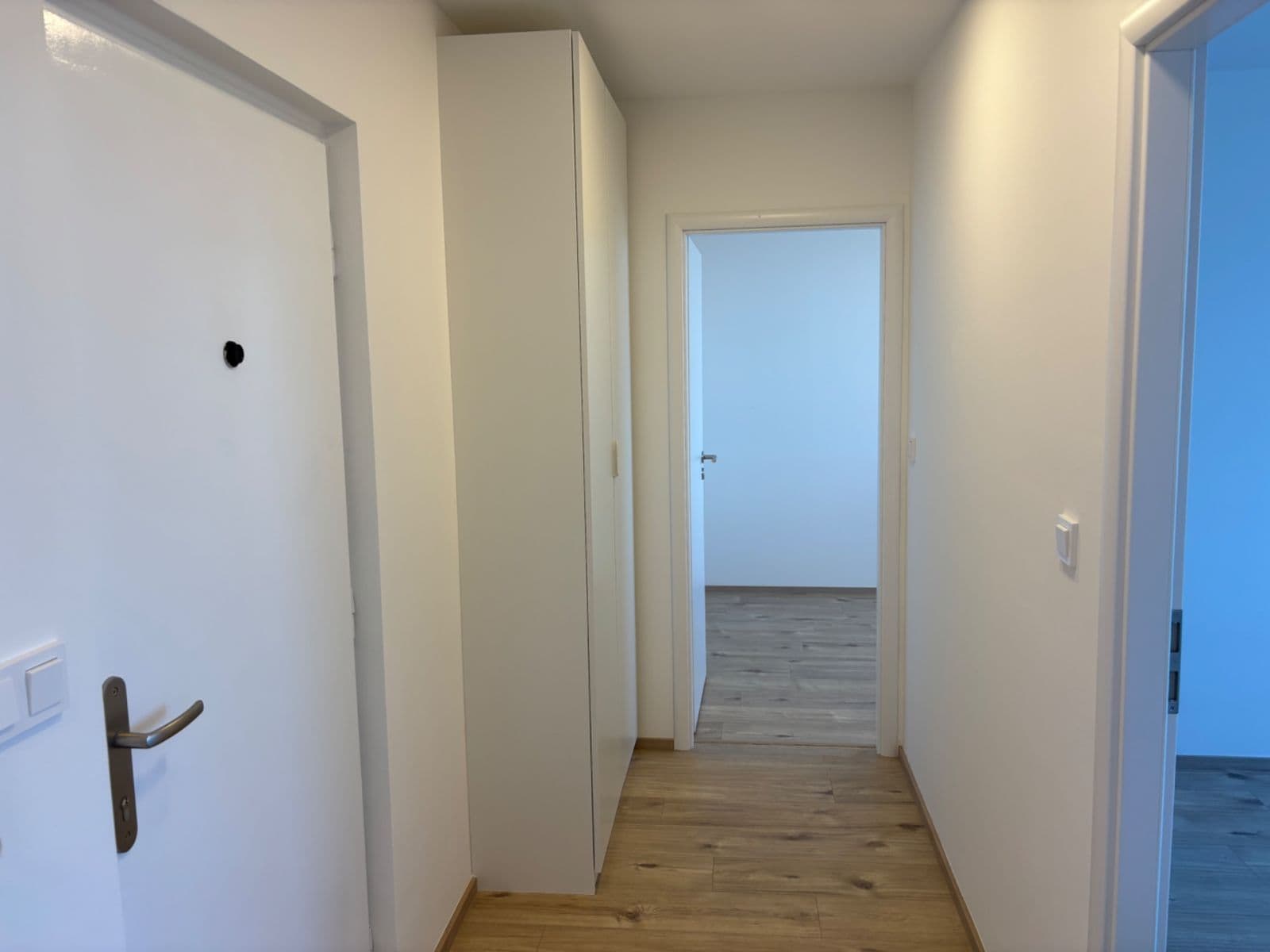 Pronájem bytu 3+kk 61 m², Rákosníkova, Neveklov, Středočeský kraj Pronájem bytu 3+kk 61 m², Rákosníkova, Neveklov, Středočeský kraj