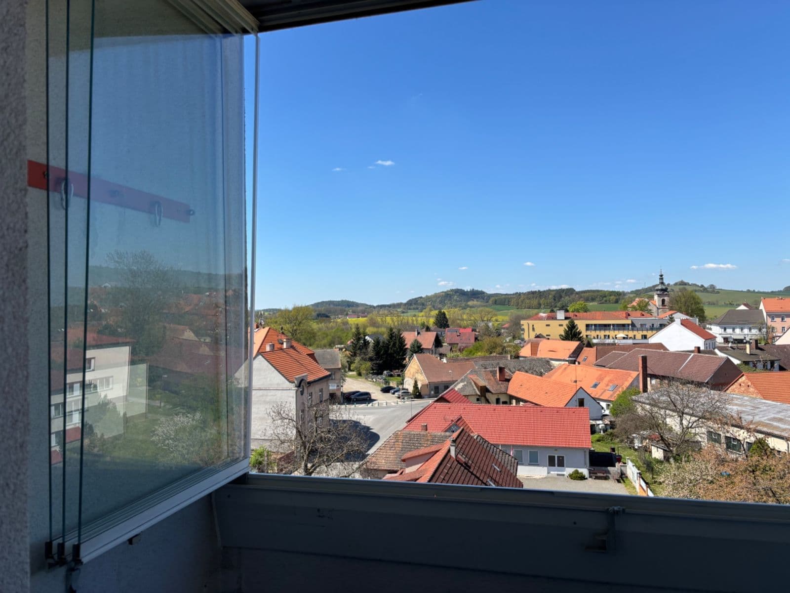 Pronájem bytu 3+kk 61 m², Rákosníkova, Neveklov, Středočeský kraj Pronájem bytu 3+kk 61 m², Rákosníkova, Neveklov, Středočeský kraj