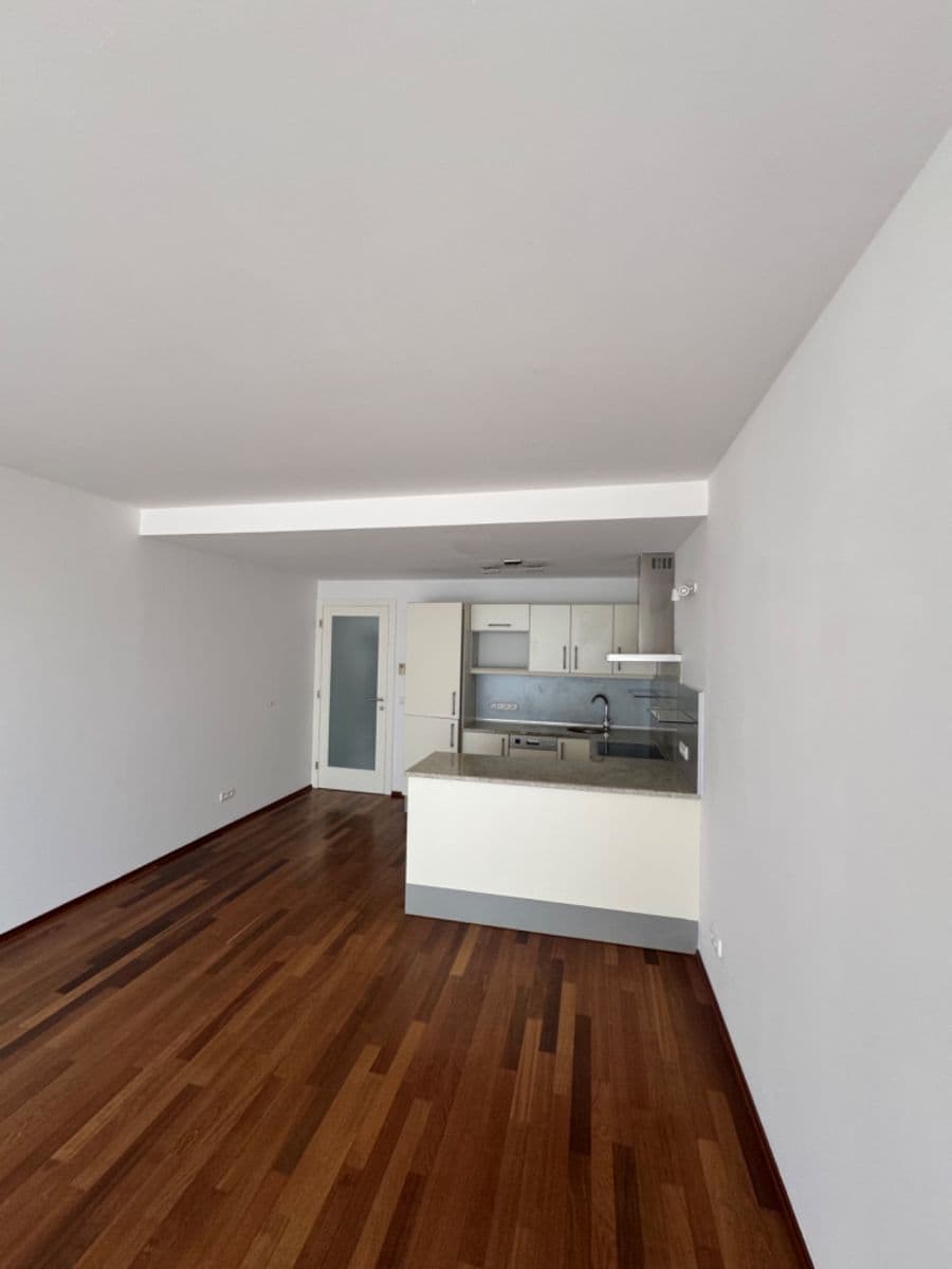 Pronájem bytu 2+kk 61 m², Paříkova, Praha, Praha Pronájem bytu 2+kk 61 m², Paříkova, Praha, Praha