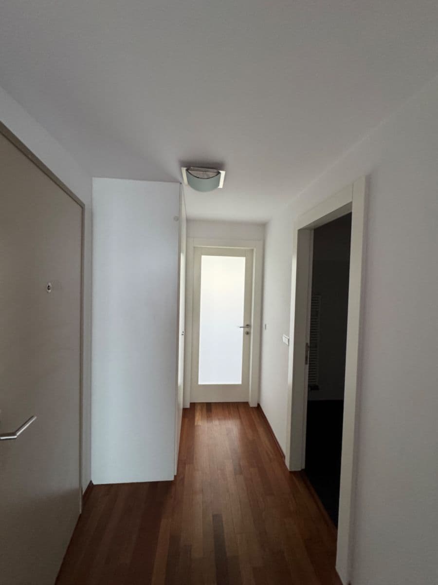 Pronájem bytu 2+kk 61 m², Paříkova, Praha, Praha Pronájem bytu 2+kk 61 m², Paříkova, Praha, Praha