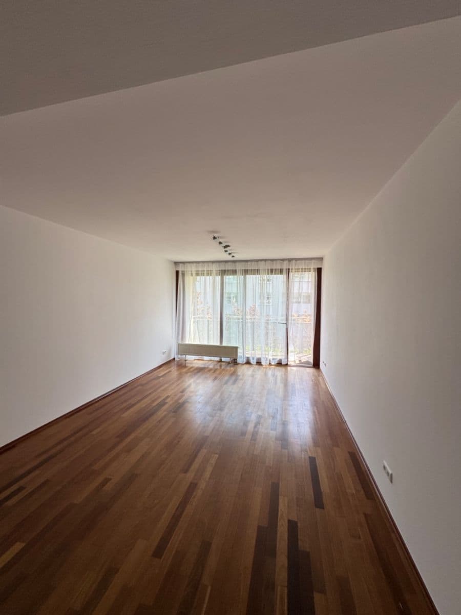 Pronájem bytu 2+kk 61 m², Paříkova, Praha, Praha Pronájem bytu 2+kk 61 m², Paříkova, Praha, Praha