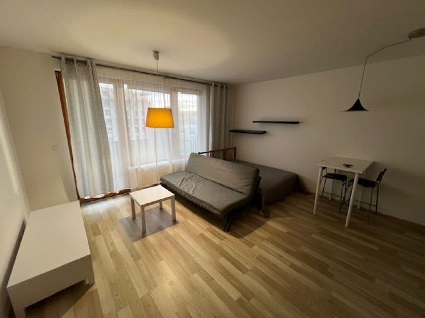 Prodej bytu 1+kk 36 m², Modrého, Praha, Praha Prodej bytu 1+kk 36 m², Modrého, Praha, Praha