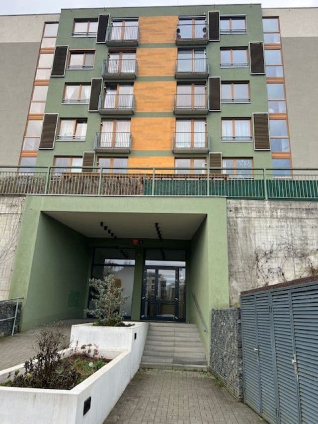 Prodej bytu 1+kk 36 m², Modrého, Praha, Praha Prodej bytu 1+kk 36 m², Modrého, Praha, Praha