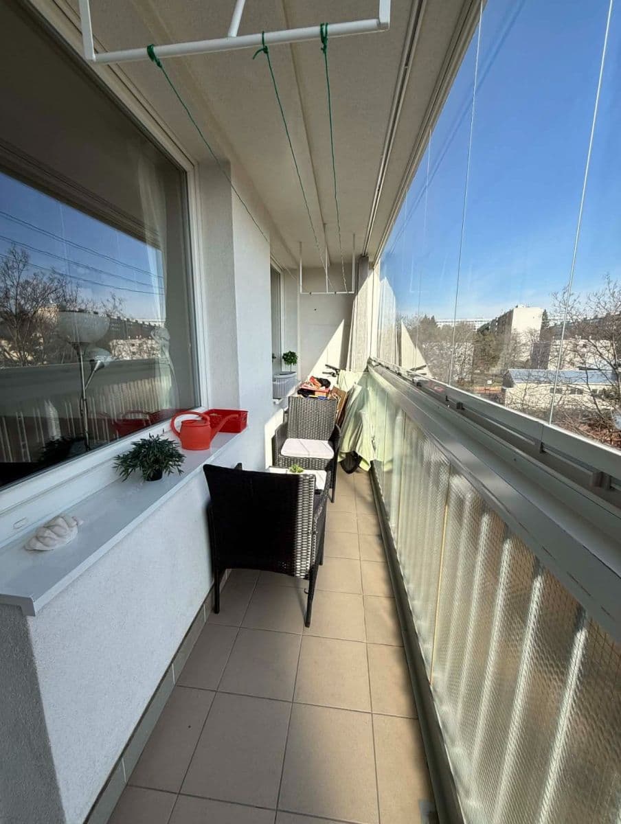 Pronájem bytu 2+kk 54 m², Teplická, Praha, Praha Pronájem bytu 2+kk 54 m², Teplická, Praha, Praha