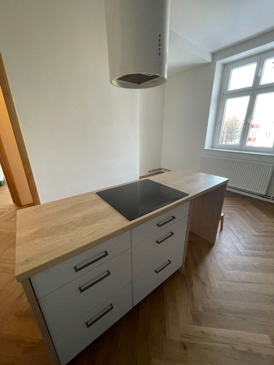 Prodej bytu 2+1 69 m², Komenského, Trutnov, Královéhradecký kraj Prodej bytu 2+1 69 m², Komenského, Trutnov, Královéhradecký kraj
