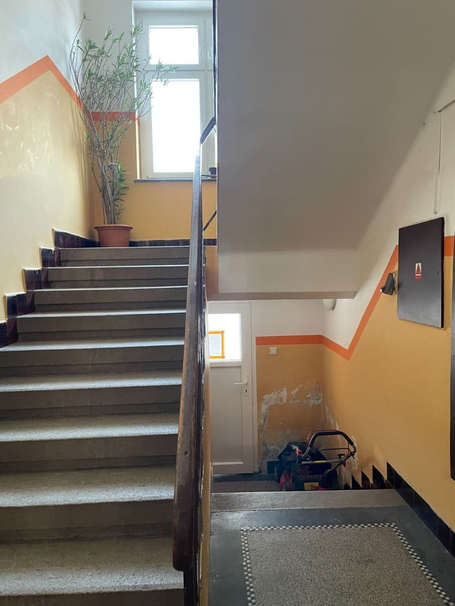 Prodej bytu 2+1 69 m², Komenského, Trutnov, Královéhradecký kraj Prodej bytu 2+1 69 m², Komenského, Trutnov, Královéhradecký kraj