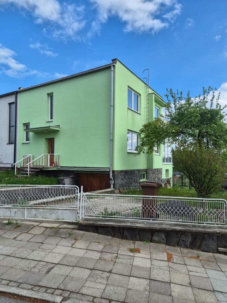 Prodej domu 79 m², pozemek 633 m², Fučíkova, Bučovice, Jihomoravský kraj Prodej domu 79 m², pozemek 633 m², Fučíkova, Bučovice, Jihomoravský kraj