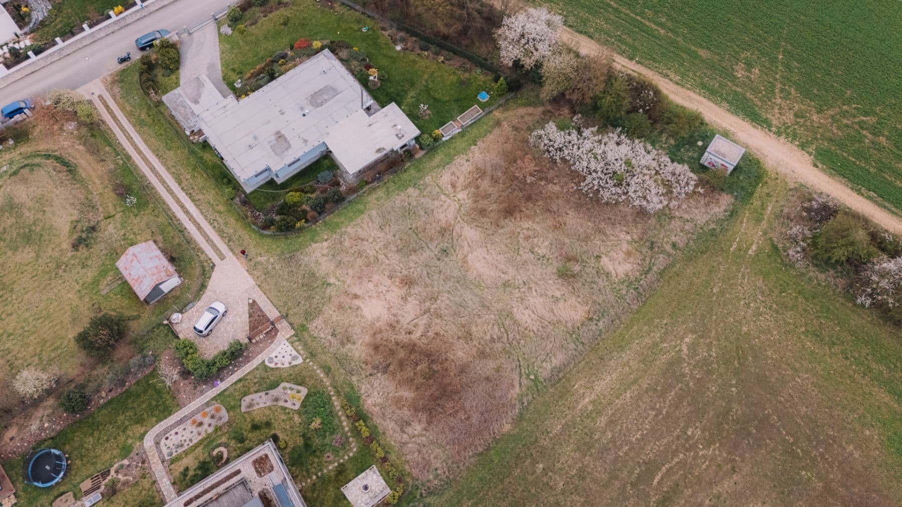 Prodej pozemku 1.594 m², Pod Vrážkou, Řevnice, Středočeský kraj Prodej pozemku 1.594 m², Pod Vrážkou, Řevnice, Středočeský kraj