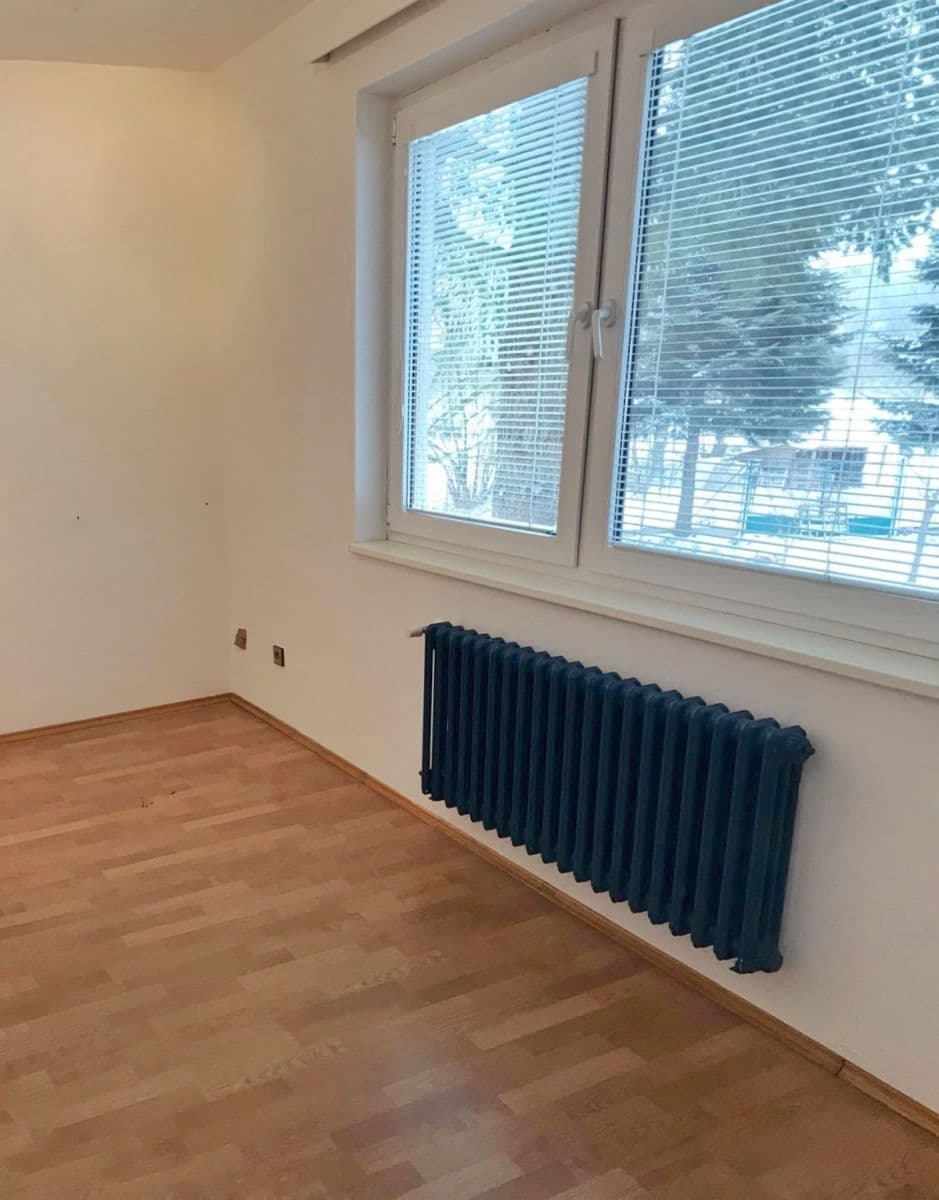 Pronájem bytu 6+1 125 m², V Souhradí, Řevnice, Středočeský kraj Pronájem bytu 6+1 125 m², V Souhradí, Řevnice, Středočeský kraj