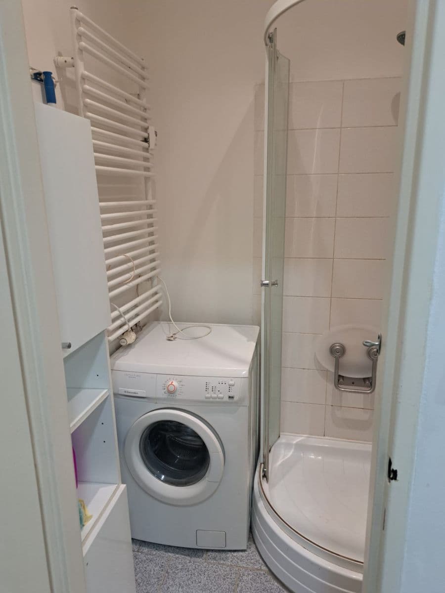 Prodej bytu 3+kk 69 m², Kobyliské náměstí, Praha, Praha Prodej bytu 3+kk 69 m², Kobyliské náměstí, Praha, Praha