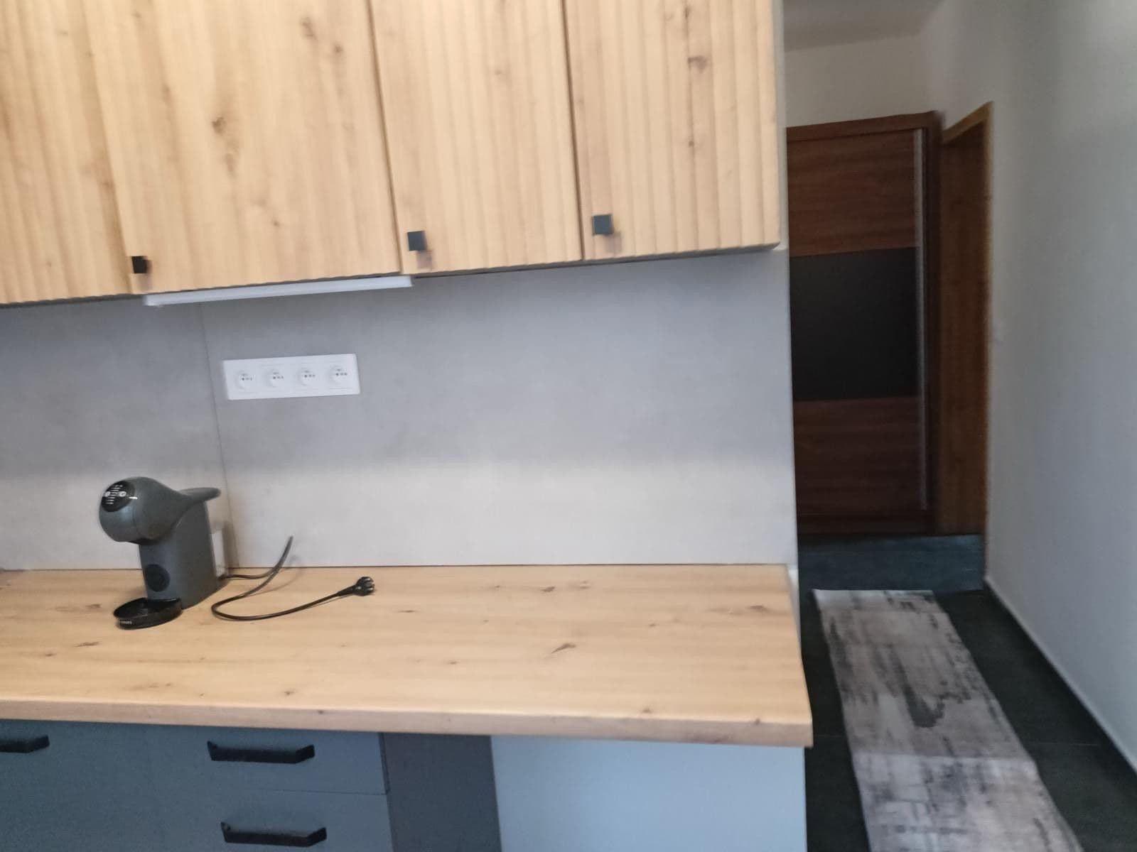 Prodej bytu 2+1 56 m², Karlovy Vary, Karlovarský kraj Prodej bytu 2+1 56 m², Karlovy Vary, Karlovarský kraj