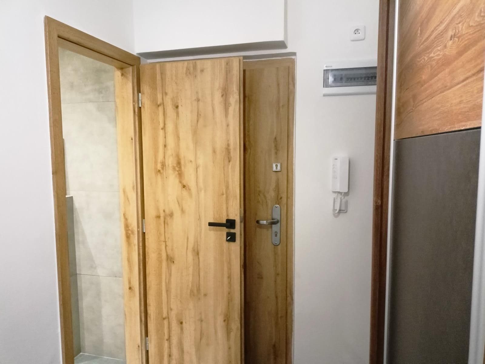 Prodej bytu 2+1 56 m², Karlovy Vary, Karlovarský kraj Prodej bytu 2+1 56 m², Karlovy Vary, Karlovarský kraj
