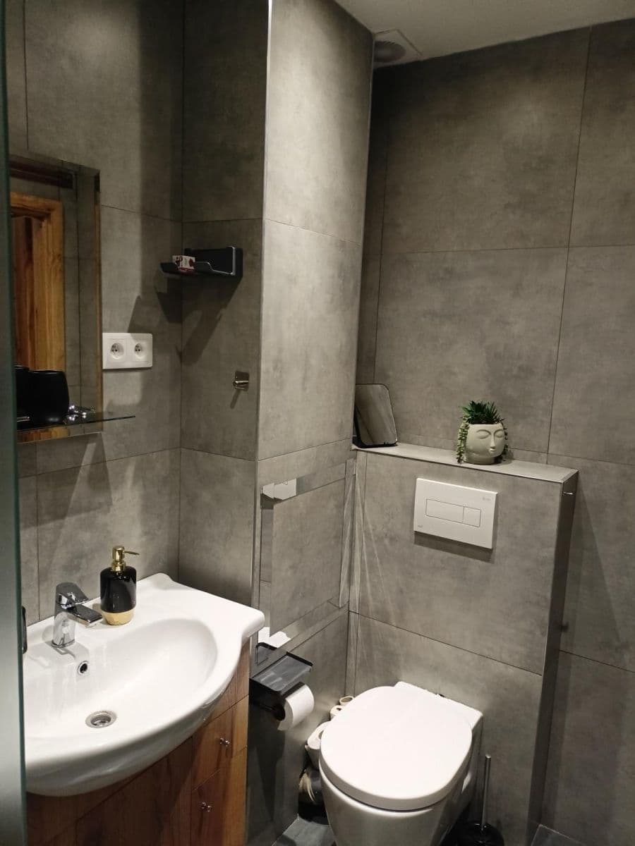 Prodej bytu 2+1 56 m², Karlovy Vary, Karlovarský kraj Prodej bytu 2+1 56 m², Karlovy Vary, Karlovarský kraj