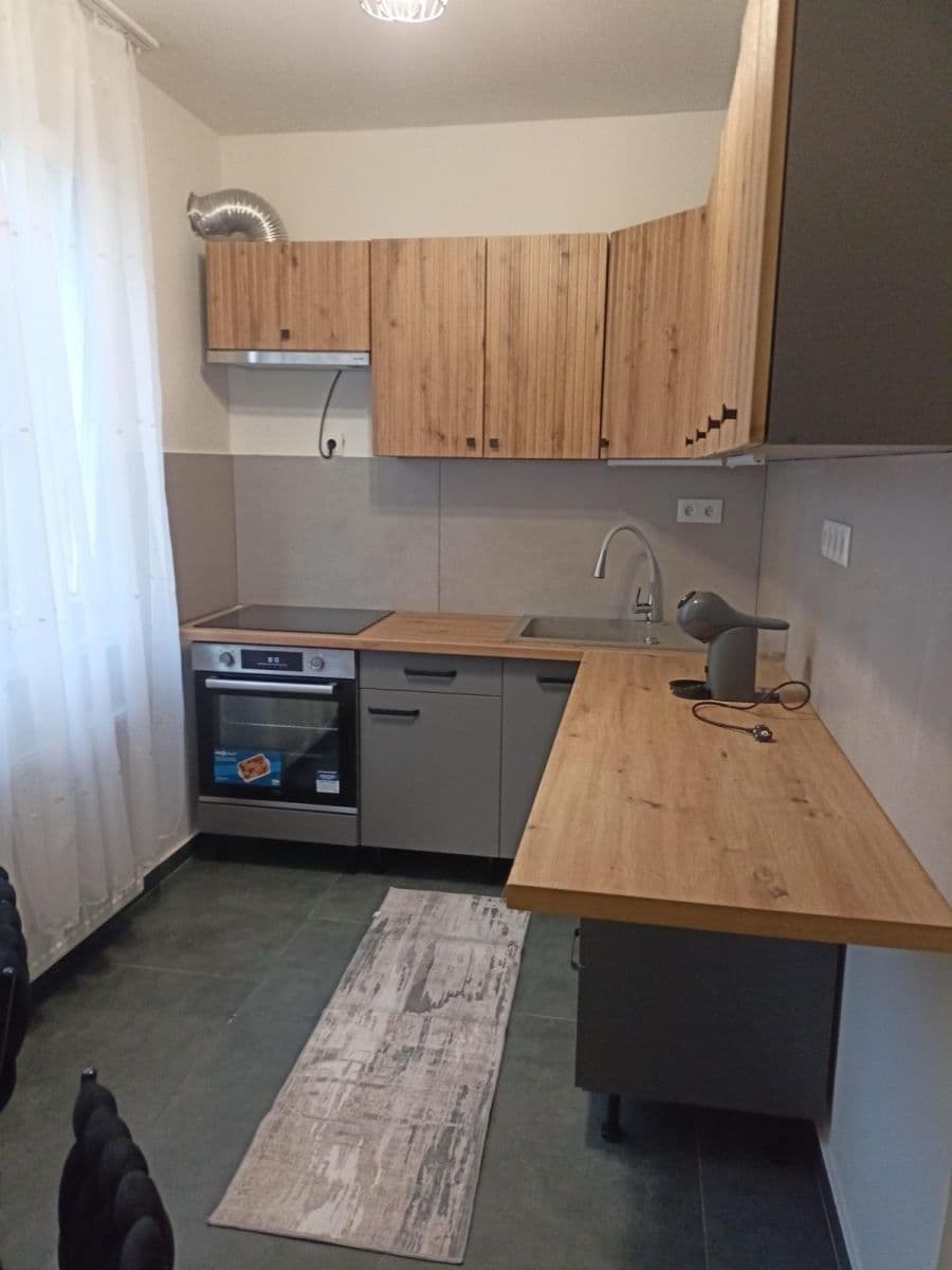 Prodej bytu 2+1 56 m², Karlovy Vary, Karlovarský kraj Prodej bytu 2+1 56 m², Karlovy Vary, Karlovarský kraj