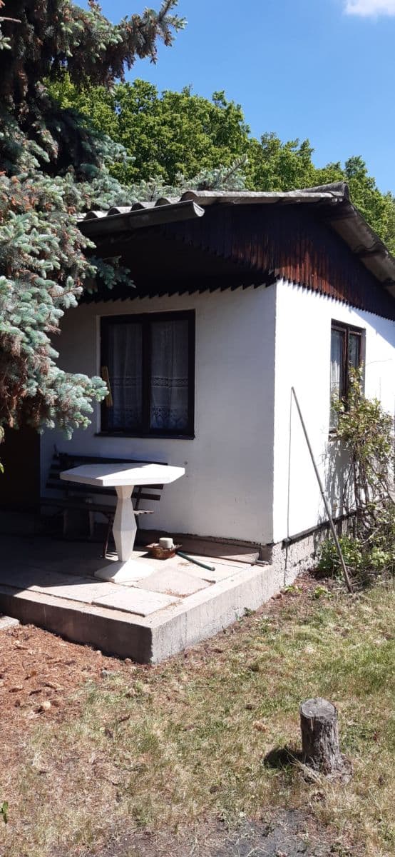 Prodej pozemku 400 m², Poděbrady, Středočeský kraj Prodej pozemku 400 m², Poděbrady, Středočeský kraj