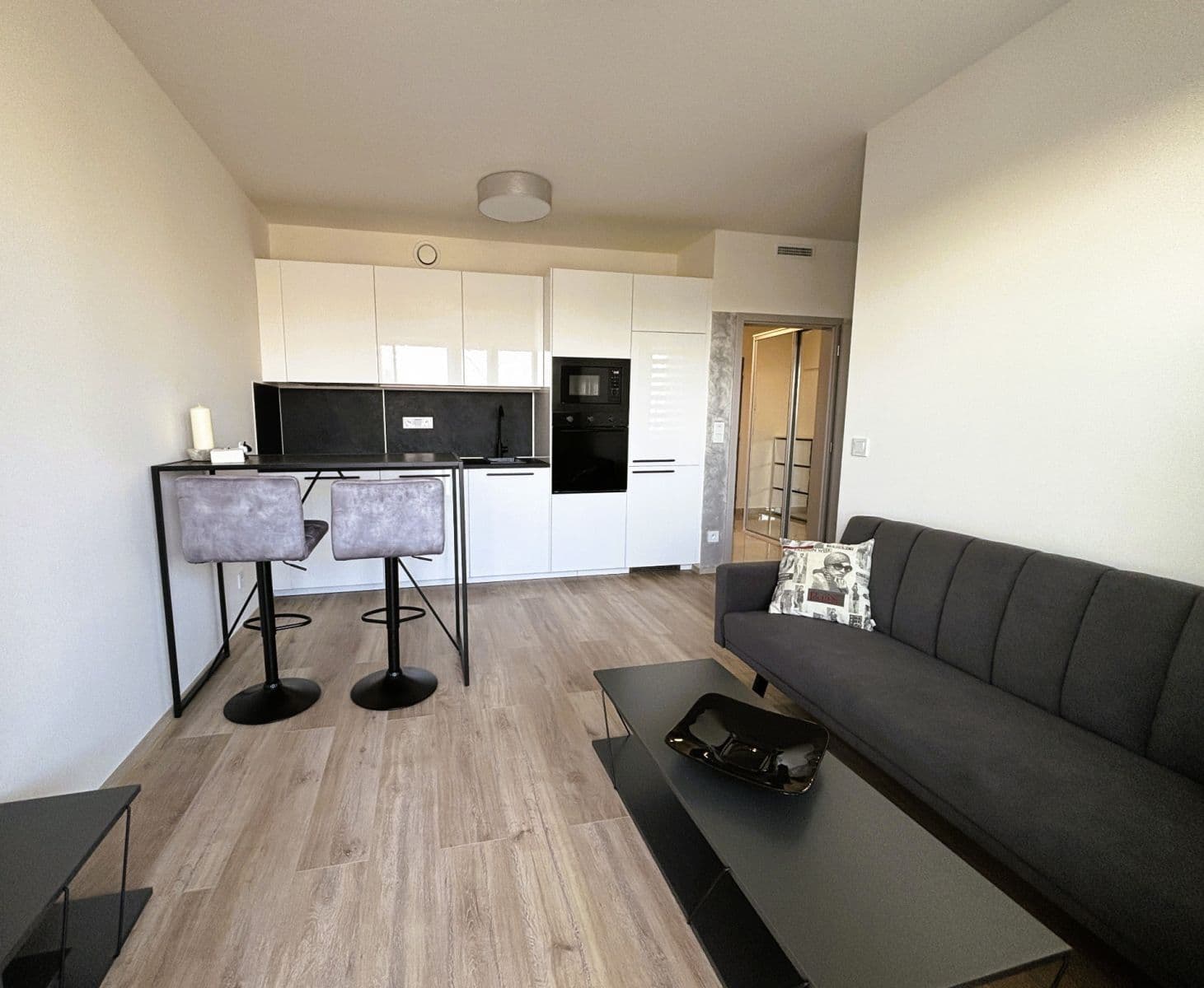 Pronájem bytu 1+kk 36 m², Arnošta Staňka, Praha, Praha Pronájem bytu 1+kk 36 m², Arnošta Staňka, Praha, Praha