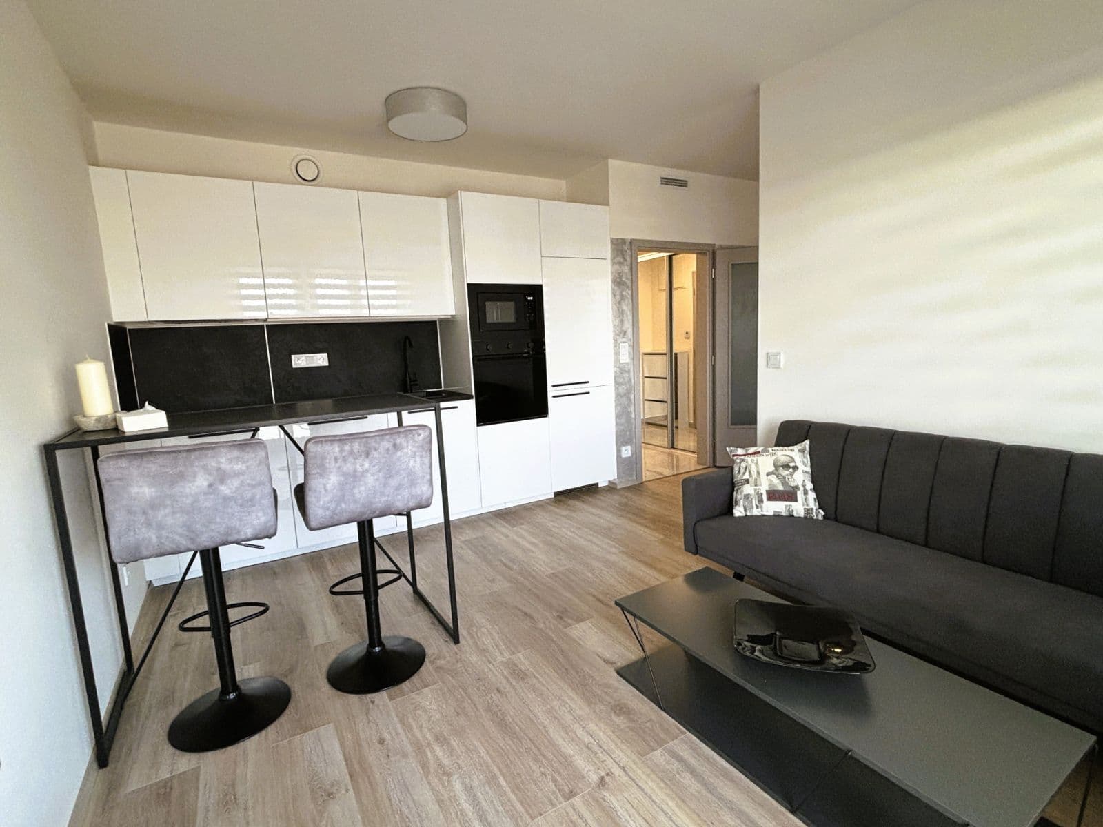 Pronájem bytu 1+kk 36 m², Arnošta Staňka, Praha, Praha Pronájem bytu 1+kk 36 m², Arnošta Staňka, Praha, Praha