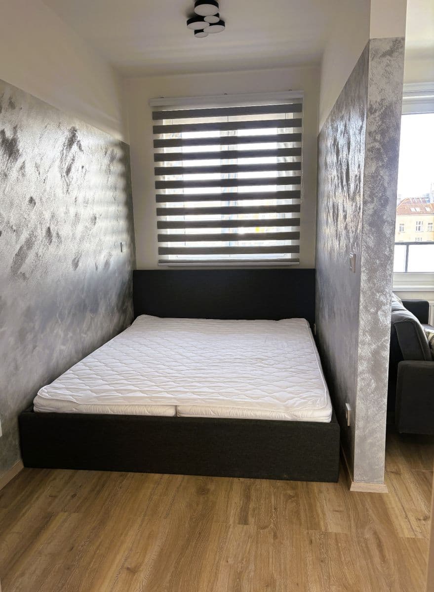 Pronájem bytu 1+kk 36 m², Arnošta Staňka, Praha, Praha Pronájem bytu 1+kk 36 m², Arnošta Staňka, Praha, Praha