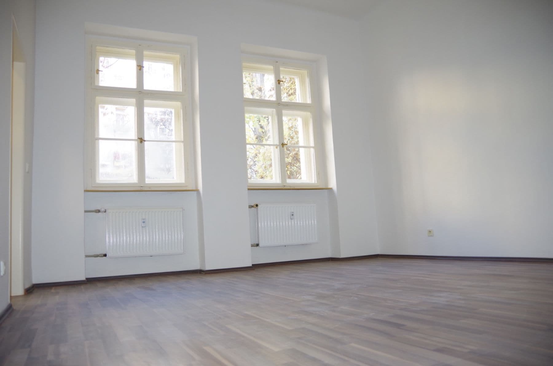 Pronájem bytu 1+1 35 m², Husitská, Praha, Praha Pronájem bytu 1+1 35 m², Husitská, Praha, Praha