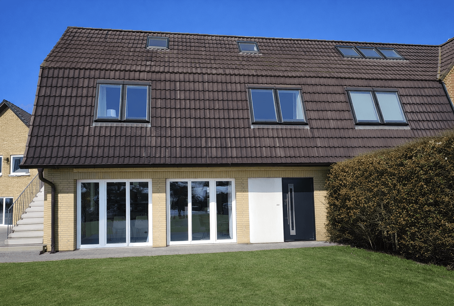 Prodej domu 201 m², pozemek 377 m², Pinneberg, Šlesvicko-Holštýnsko Prodej domu 201 m², pozemek 377 m², Pinneberg, Šlesvicko-Holštýnsko