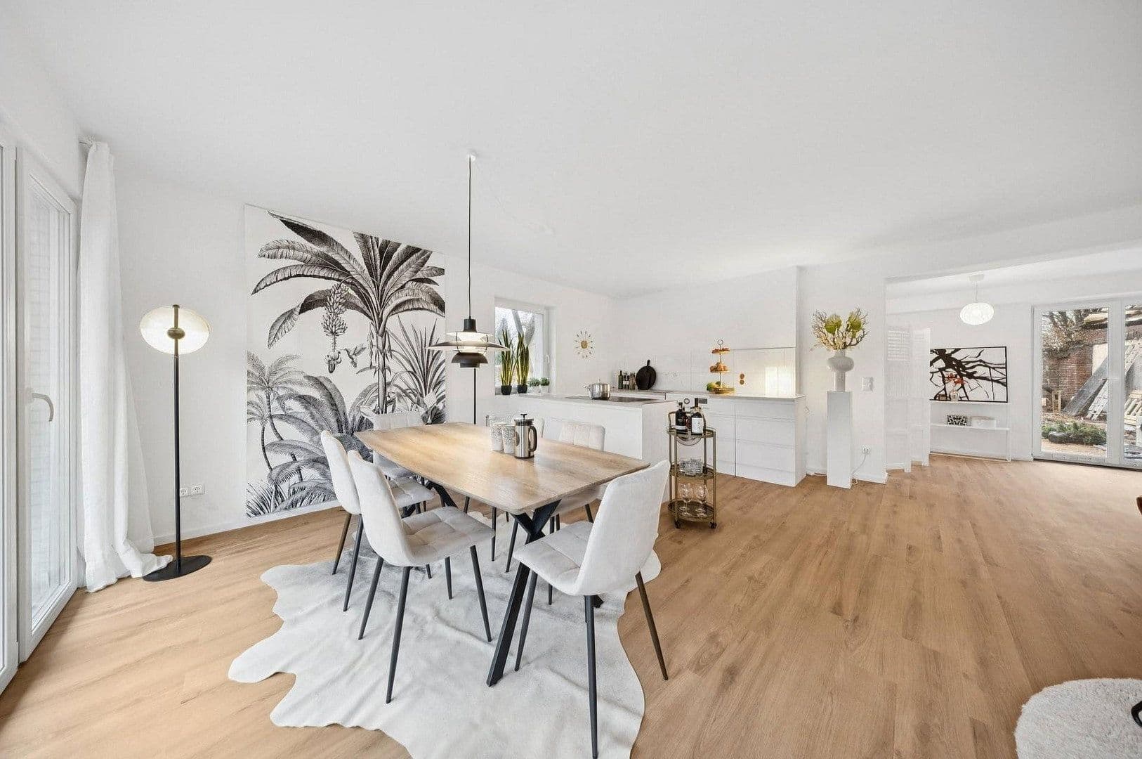 Prodej domu 201 m², pozemek 377 m², Pinneberg, Šlesvicko-Holštýnsko Prodej domu 201 m², pozemek 377 m², Pinneberg, Šlesvicko-Holštýnsko
