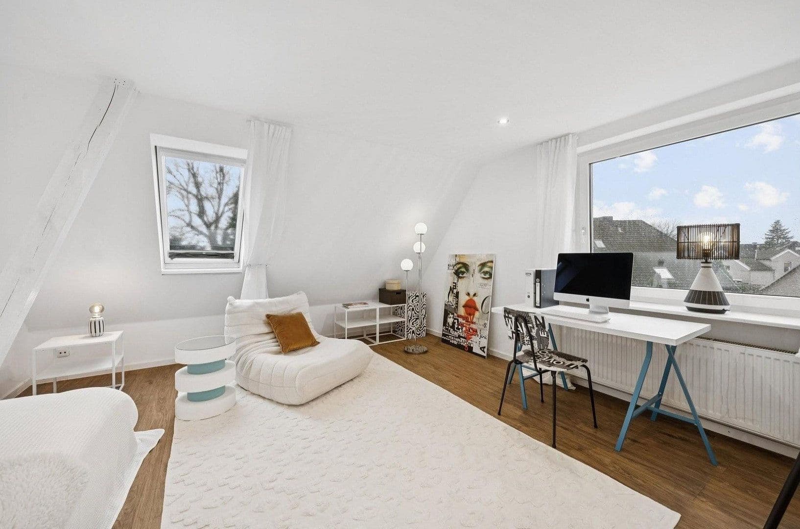 Prodej domu 201 m², pozemek 377 m², Pinneberg, Šlesvicko-Holštýnsko Prodej domu 201 m², pozemek 377 m², Pinneberg, Šlesvicko-Holštýnsko