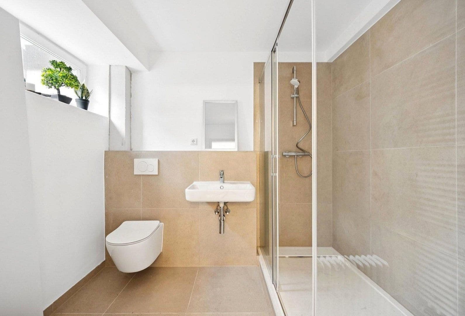 Prodej domu 201 m², pozemek 377 m², Pinneberg, Šlesvicko-Holštýnsko Prodej domu 201 m², pozemek 377 m², Pinneberg, Šlesvicko-Holštýnsko
