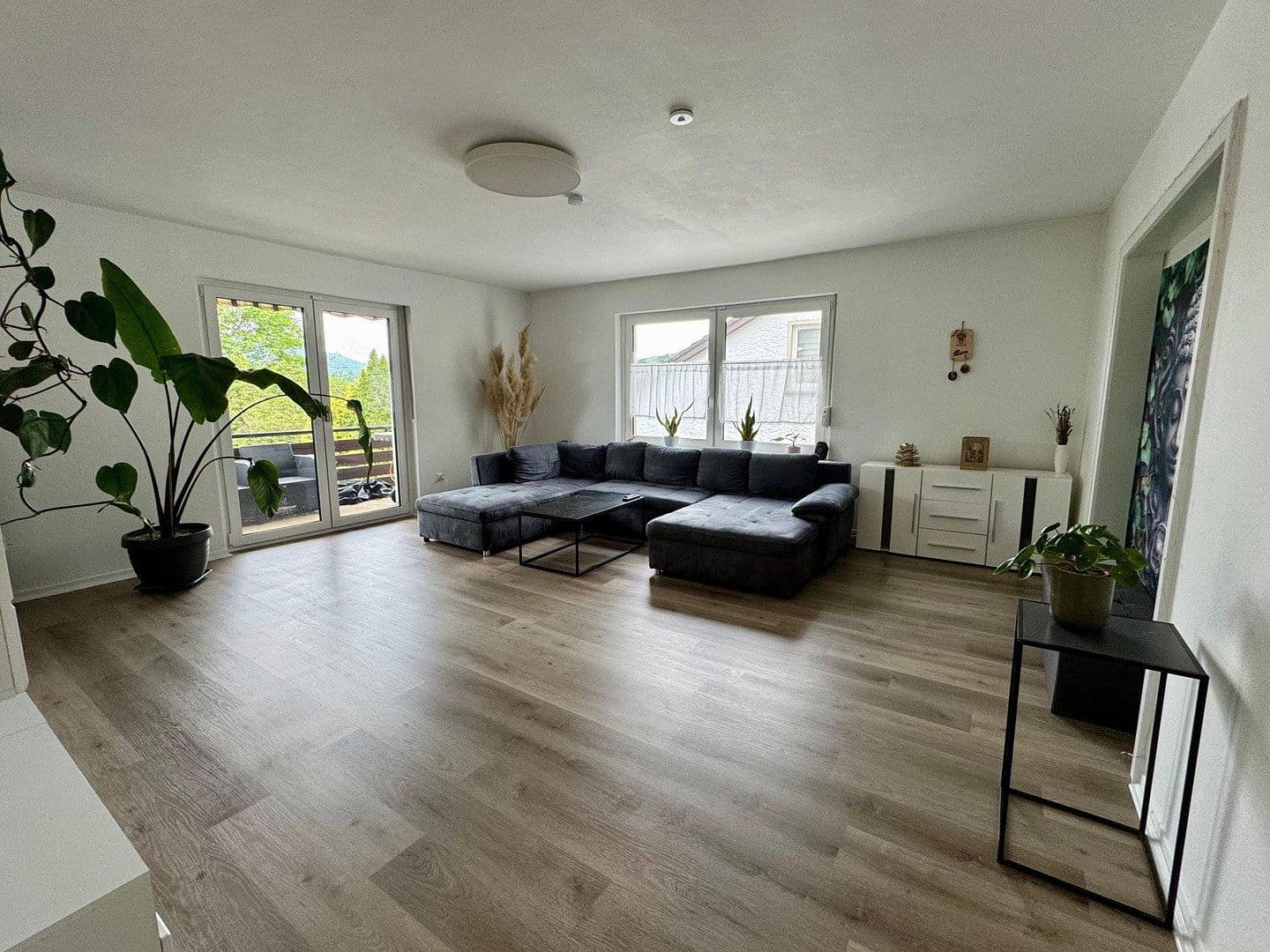 Pronájem bytu 4+1 122 m², Bad Sooden-Allendorf, Hessen Pronájem bytu 4+1 122 m², Bad Sooden-Allendorf, Hessen