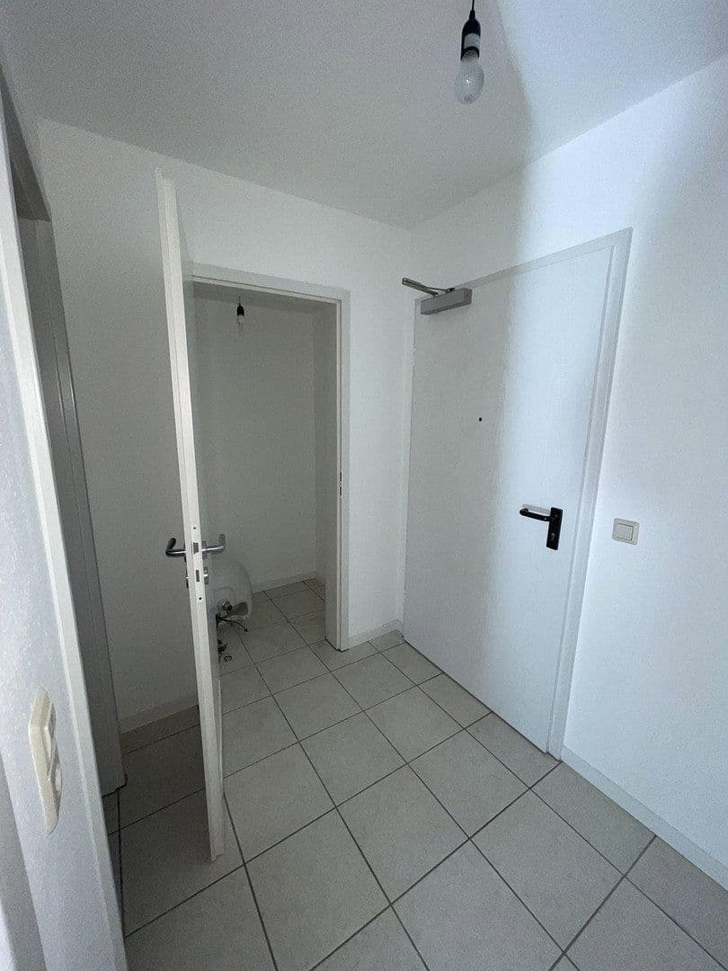 Pronájem bytu 1+kk 44 m², Rastatt, Bádensko-Württembersko Pronájem bytu 1+kk 44 m², Rastatt, Bádensko-Württembersko