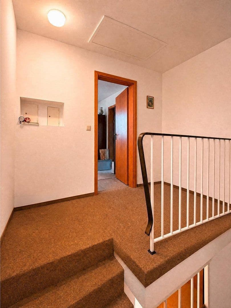 Prodej domu 153 m², pozemek 620 m², Rothenburg ob der Tauber, Bavorsko Prodej domu 153 m², pozemek 620 m², Rothenburg ob der Tauber, Bavorsko