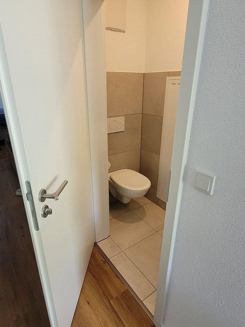 Pronájem bytu 3+1 106 m², Kandern, Bádensko-Württembersko Pronájem bytu 3+1 106 m², Kandern, Bádensko-Württembersko