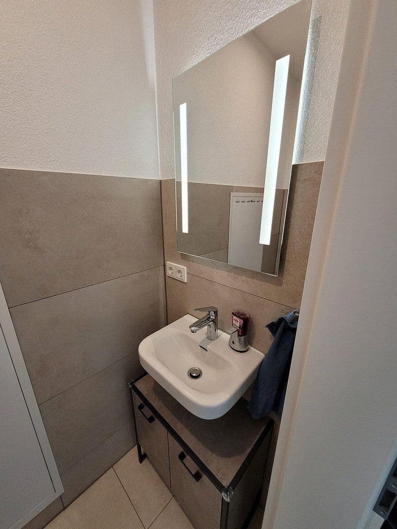 Pronájem bytu 3+1 106 m², Kandern, Bádensko-Württembersko Pronájem bytu 3+1 106 m², Kandern, Bádensko-Württembersko