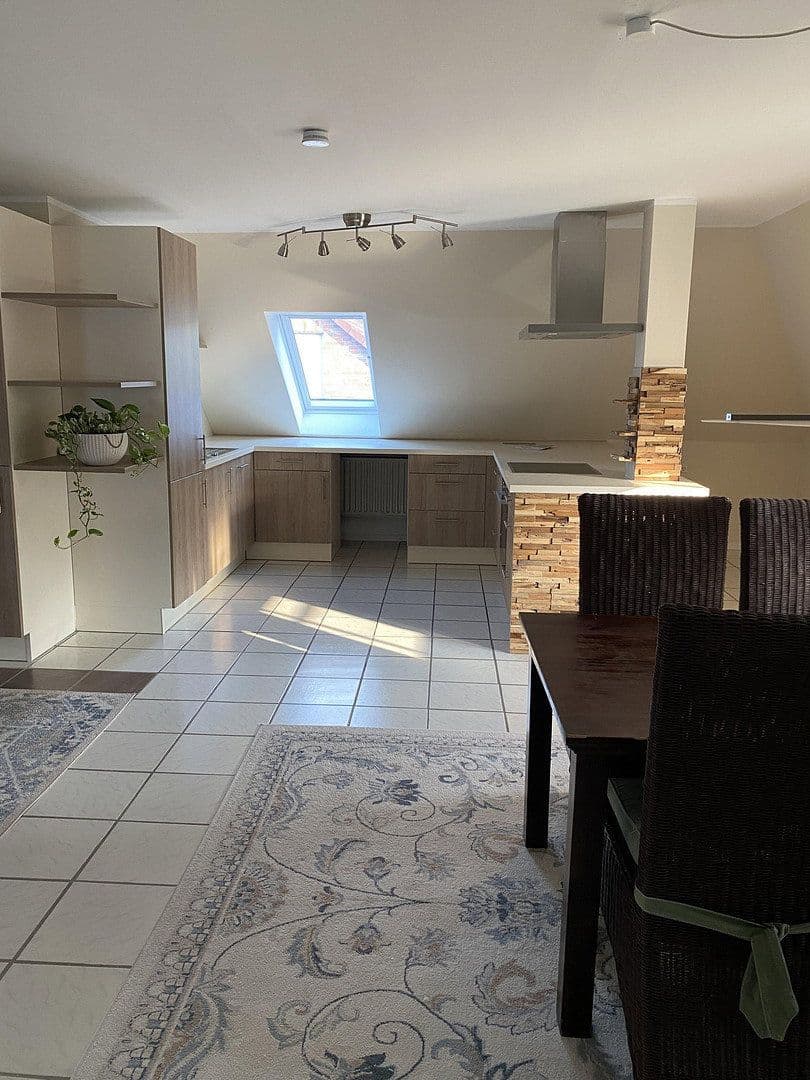 Prodej domu 208 m², pozemek 585 m², Hannover, Dolní Sasko Prodej domu 208 m², pozemek 585 m², Hannover, Dolní Sasko
