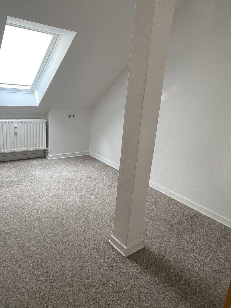 Prodej domu 208 m², pozemek 585 m², Hannover, Dolní Sasko Prodej domu 208 m², pozemek 585 m², Hannover, Dolní Sasko
