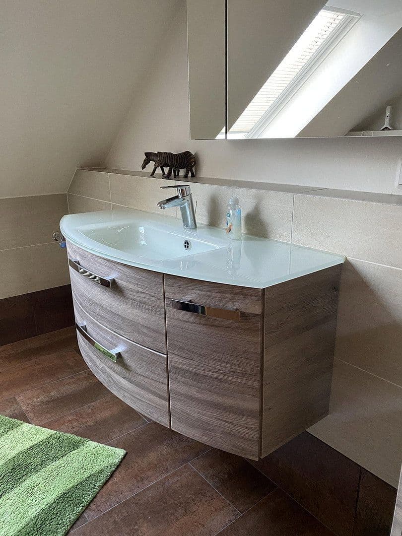Prodej domu 208 m², pozemek 585 m², Hannover, Dolní Sasko Prodej domu 208 m², pozemek 585 m², Hannover, Dolní Sasko