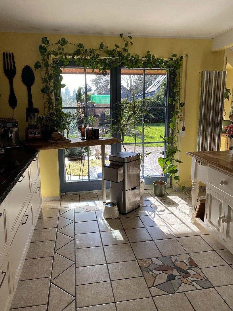 Prodej domu 208 m², pozemek 585 m², Hannover, Dolní Sasko Prodej domu 208 m², pozemek 585 m², Hannover, Dolní Sasko
